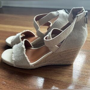 Brand new 7.5 lucky brand wedges